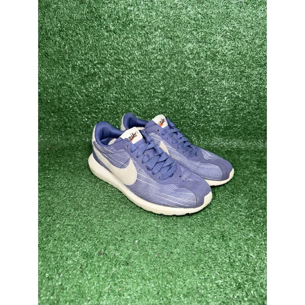 Nike Women Size 5.5 Roshe LD-1000 Purple Athletic Running Shoes Walking Sneakers